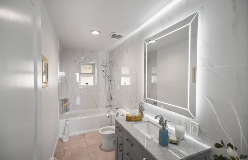 1257 Chartwell Place, West Vancouver, BC 