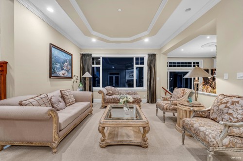 2398 Constantine Place, West Vancouver, BC 