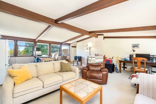 792 Anderson Crescent, West Vancouver, BC 