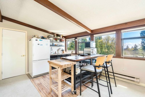 792 Anderson Crescent, West Vancouver, BC 