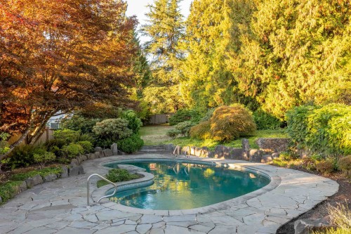 701 Dansey Avenue, Coquitlam, BC 