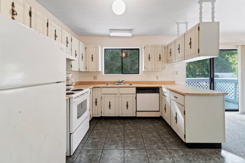 1067 Fircrest Road, Gibsons, BC 