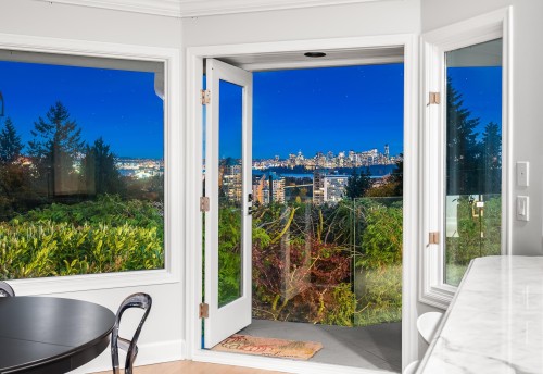 816 Anderson Crescent, West Vancouver, BC 