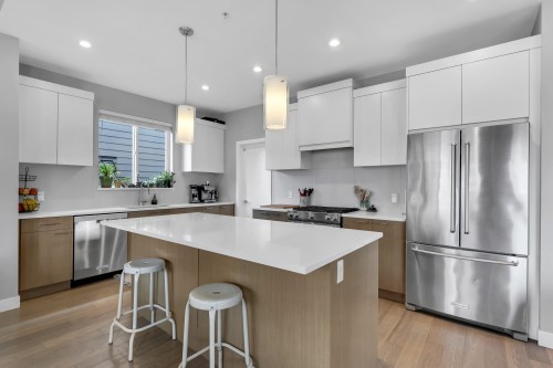 39262 Falcon Crescent, Squamish, BC 