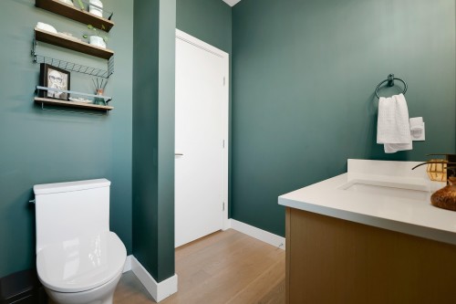 39262 Falcon Crescent, Squamish, BC 