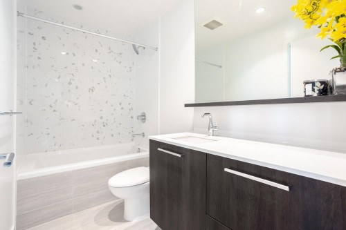 2701-567 Clarke Road, Coquitlam, BC 