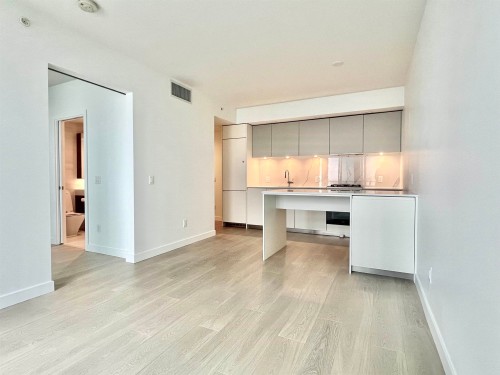 2601-6537 Telford Avenue  Burnaby, BC V5H 0K9