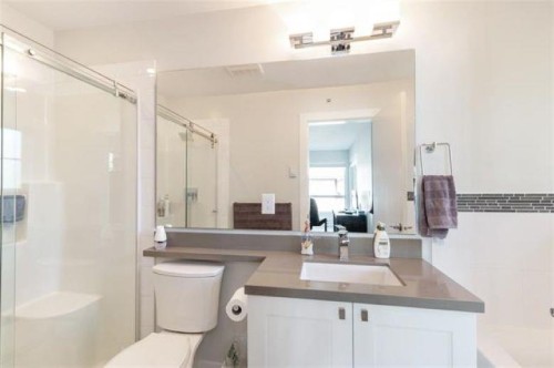 10-3200 Noel Drive, Burnaby, BC 