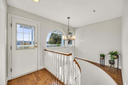 3191 8Th Avenue E, Vancouver, BC 