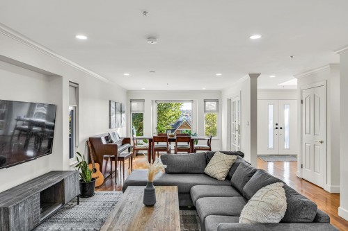 3191 8Th Avenue E, Vancouver, BC 