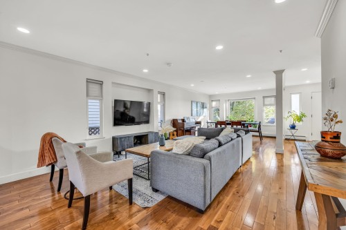 3191 8Th Avenue E, Vancouver, BC 