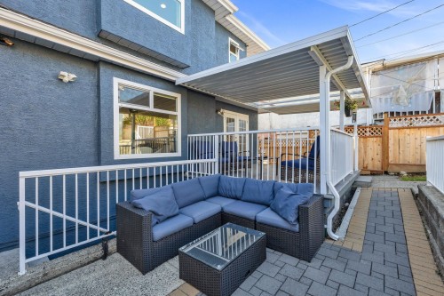 3191 8Th Avenue E, Vancouver, BC 