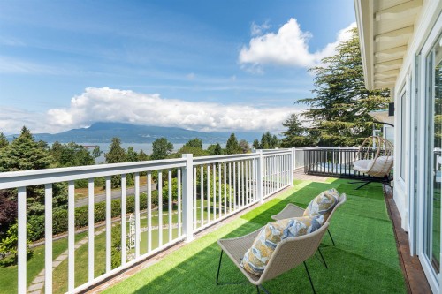 5747 Newton Wynd, Vancouver, BC 