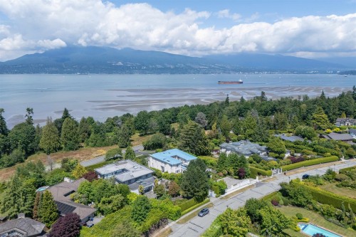 5747 Newton Wynd, Vancouver, BC 