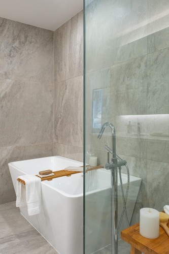 Th2-423 6Th Street, West Vancouver, BC 