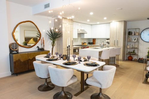 Th2-423 6Th Street, West Vancouver, BC 