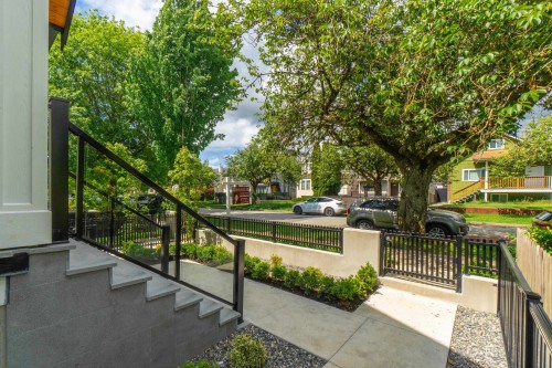 1554 66Th Avenue W, Vancouver, BC 