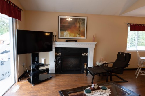 888 Herrmann Street, Coquitlam, BC 