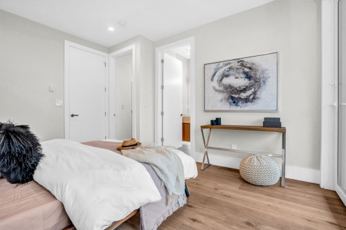 2380 Marine Drive, West Vancouver, BC 