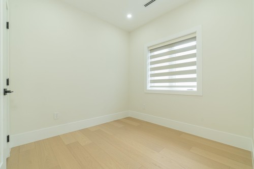 1552 66Th Avenue W, Vancouver, BC 