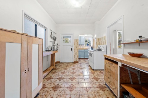 858 Union Street, Vancouver, BC 