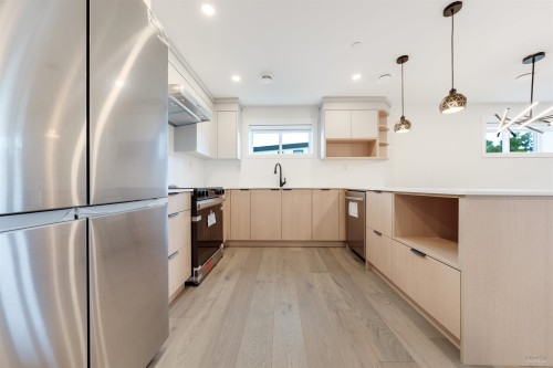 202-5092 Slocan Street, Vancouver, BC 