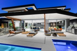 1840 Orchard Way  West Vancouver, BC V7V 4G2