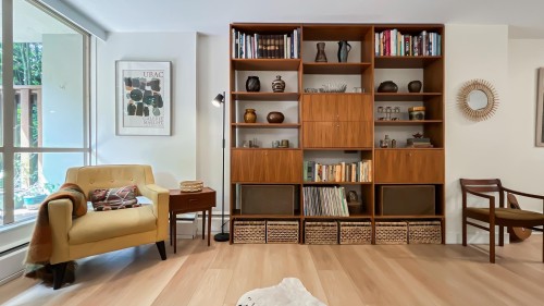 102-2016 Fullerton Avenue, North Vancouver, BC 