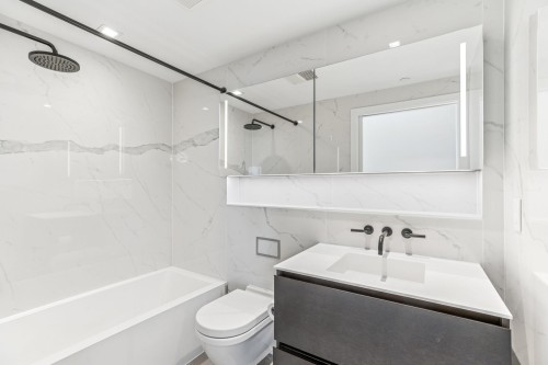 2103-620 Cardero Street, West Vancouver, BC 