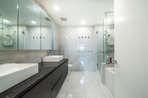 1305-5311 Goring Street, Burnaby, BC 