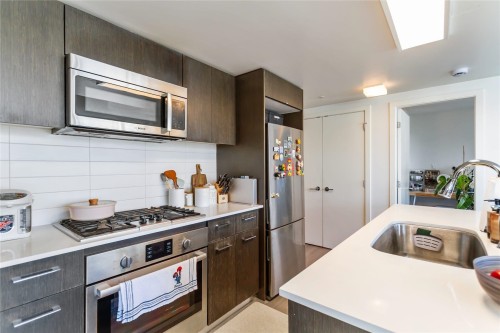 1301-7788 Ackroyd Road, Richmond, BC 