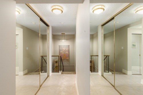 1009-1450 Pennyfarthing Drive, Vancouver, BC 