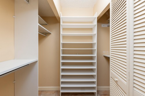 1009-1450 Pennyfarthing Drive, Vancouver, BC 