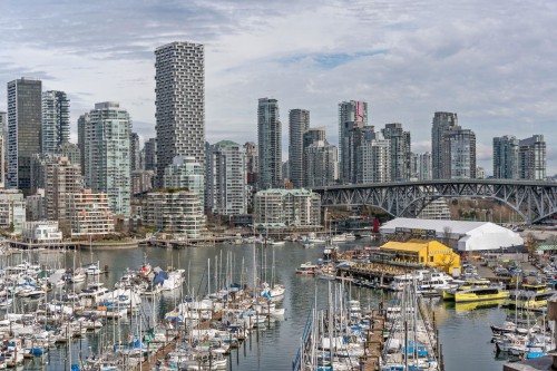 1009-1450 Pennyfarthing Drive, Vancouver, BC 