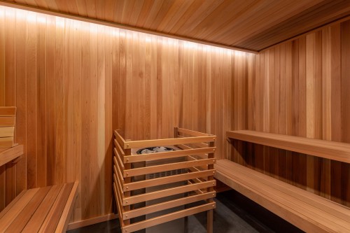 1436 Sandhurst Place, West Vancouver, BC 