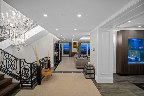 1436 Sandhurst Place, West Vancouver, BC 