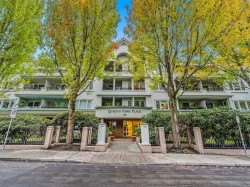 303-55 Blackberry Drive  New Westminster, BC V3L 5S7