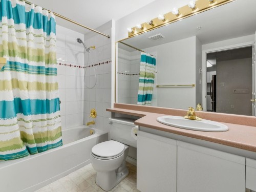 303-55 Blackberry Drive, New Westminster, BC 