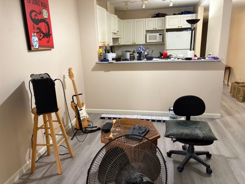 204-137 17Th Street W, North Vancouver, BC 