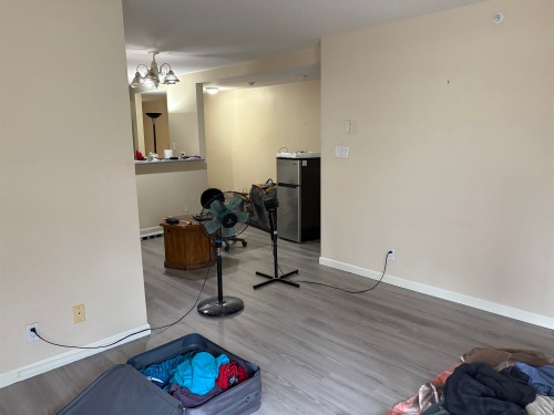 204-137 17Th Street W, North Vancouver, BC 