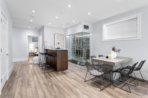 3726 35Th Avenue W, Vancouver, BC 