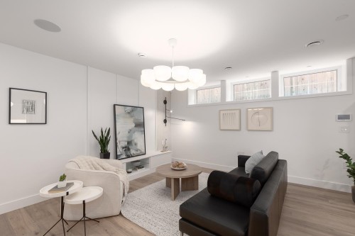 1143 33Rd Avenue W, Vancouver, BC 