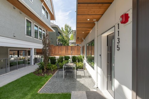 1135 33Rd Avenue W, Vancouver, BC 