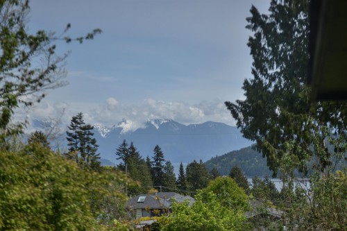 640 Wyngaert Road, Gibsons, BC 