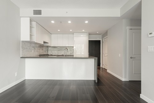 212-5638 Birney Avenue, Vancouver, BC 