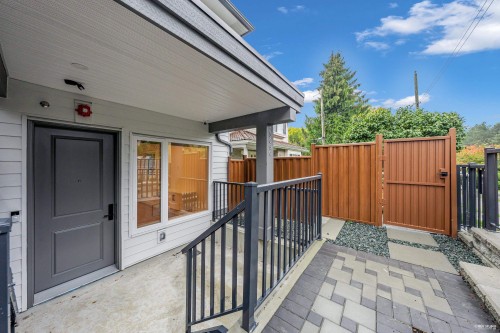 2-3090 Vanness Avenue, Vancouver, BC 