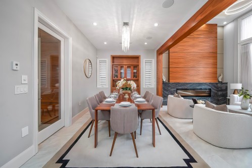 8160 Railway Avenue, Richmond, BC 