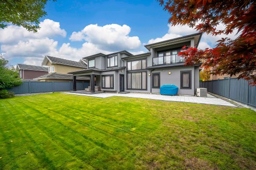 8160 Railway Avenue, Richmond, BC 