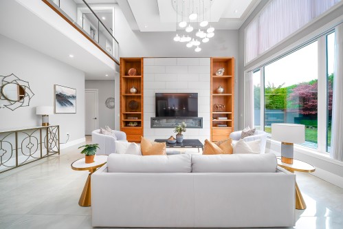 8160 Railway Avenue, Richmond, BC 