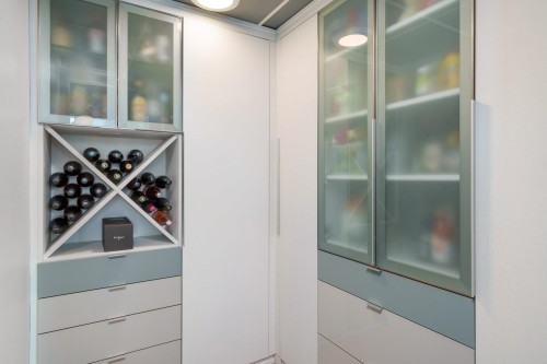 601-1499 Pender Street W, Vancouver, BC 